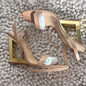 SCHUTZ Tan and Gold Wedge Sandals
